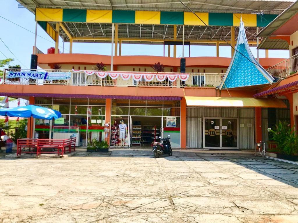 Penginapan Intan Bandara Hotel Padang  Luaran gambar